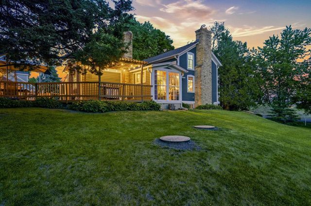 1770 Pleasant Valley ROAD, Grafton, WI 53024