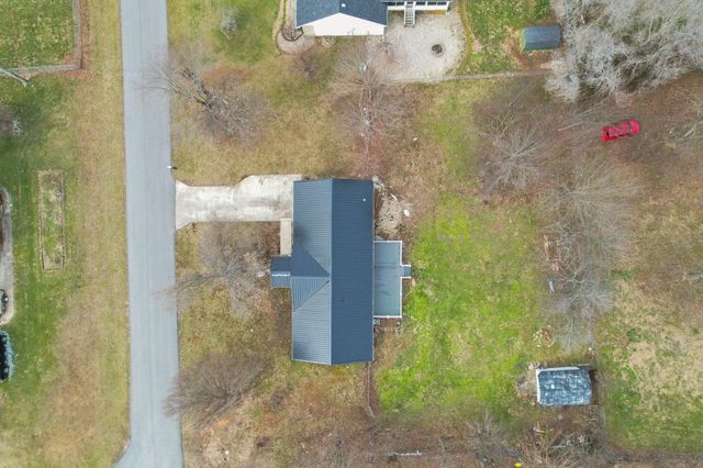 216 Raintree Circle, Stanford, KY 40484