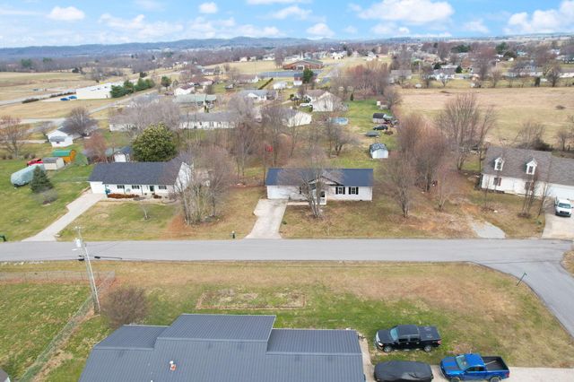 216 Raintree Circle, Stanford, KY 40484