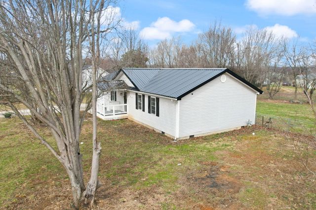 216 Raintree Circle, Stanford, KY 40484