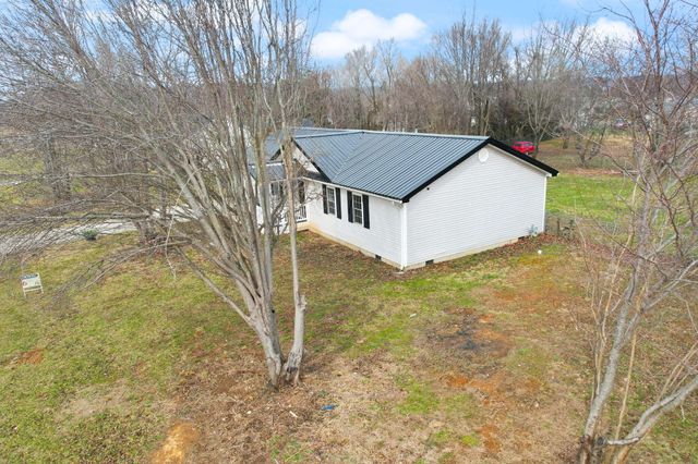 216 Raintree Circle, Stanford, KY 40484