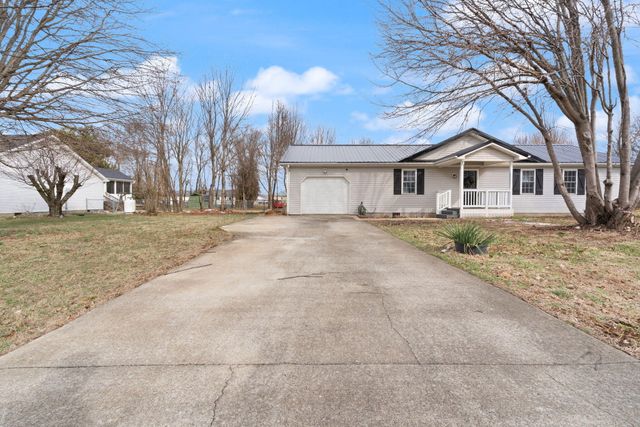 216 Raintree Circle, Stanford, KY 40484
