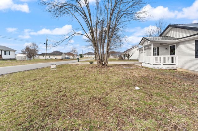 216 Raintree Circle, Stanford, KY 40484