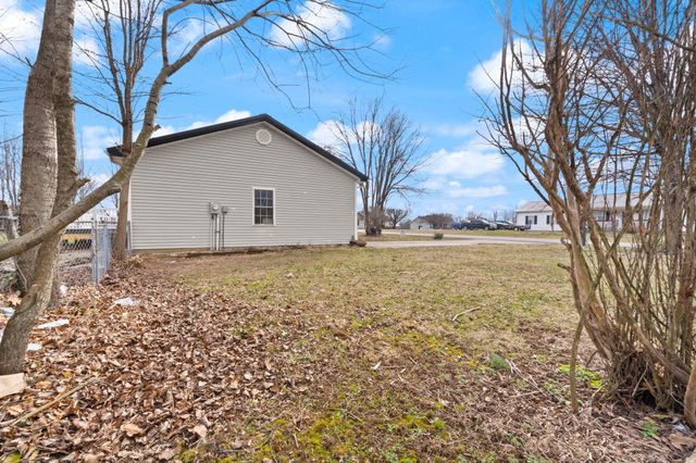 216 Raintree Circle, Stanford, KY 40484