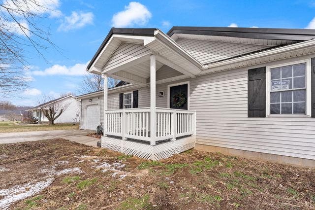 216 Raintree Circle, Stanford, KY 40484