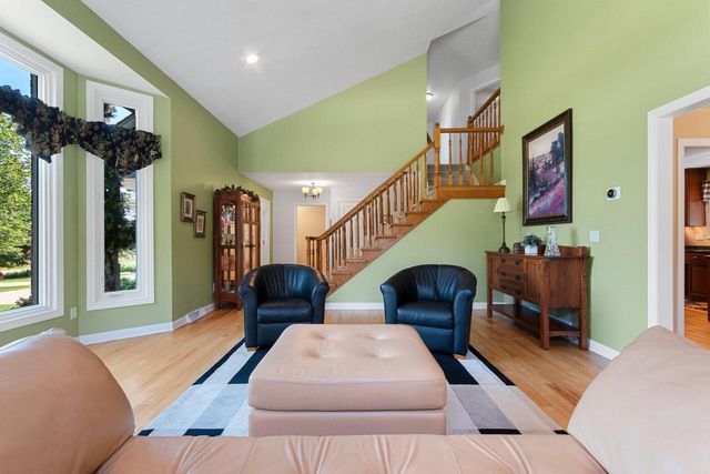 3380 DICKINSON ROAD, De Pere, WI 54115