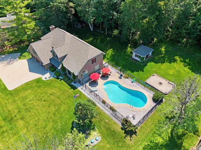 3380 DICKINSON ROAD, De Pere, WI 54115