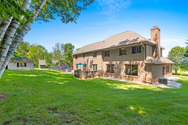 3380 DICKINSON ROAD, De Pere, WI 54115