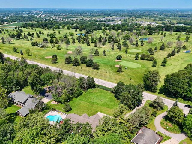 3380 DICKINSON ROAD, De Pere, WI 54115