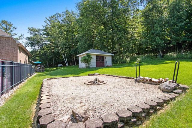 3380 DICKINSON ROAD, De Pere, WI 54115
