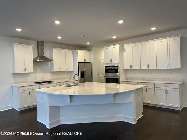 903 Navigator Avenue, Marlboro, NJ 07746