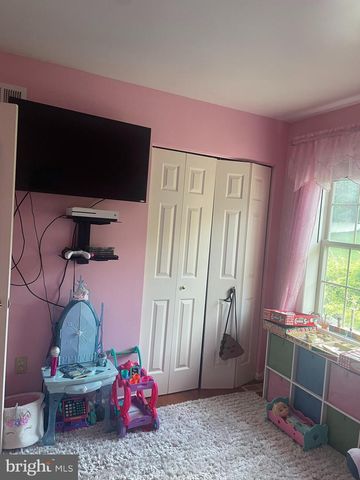 111 MORNINGSIDE DR, Red Lion, PA 17356