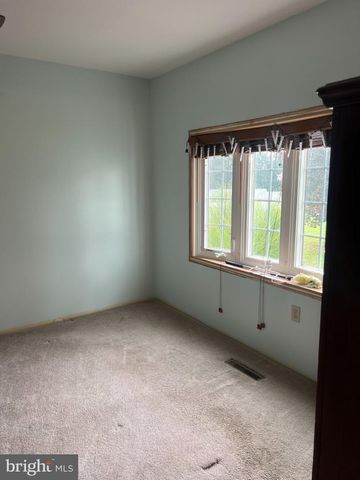 111 MORNINGSIDE DR, Red Lion, PA 17356