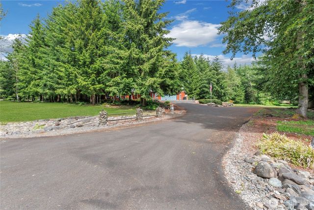 19829 147th Avenue SE, Yelm, WA 98597
