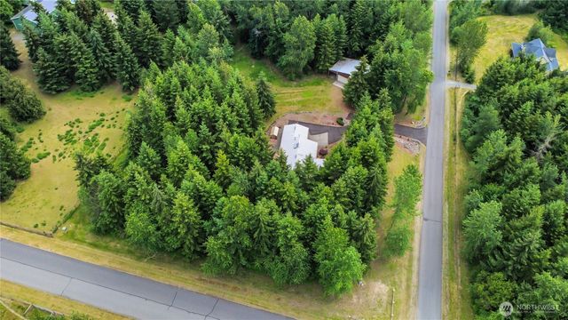 19829 147th Avenue SE, Yelm, WA 98597