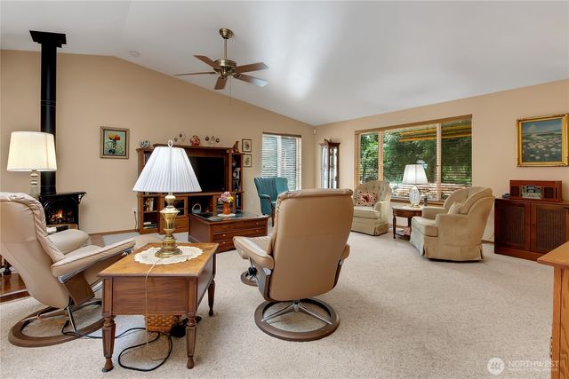 19829 147th Avenue SE, Yelm, WA 98597
