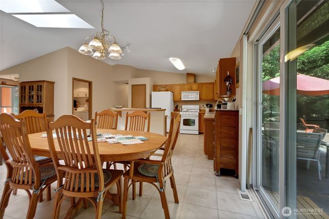 19829 147th Avenue SE, Yelm, WA 98597