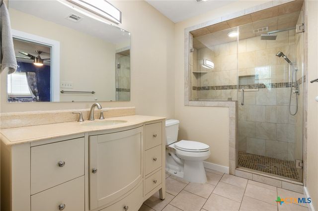 1215 Amanda, Canyon Lake, TX 78133