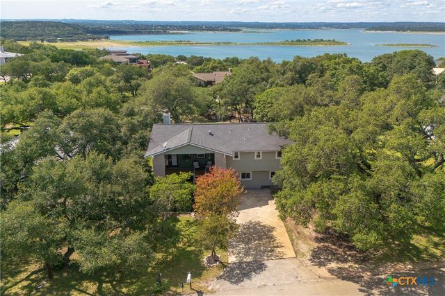 1215 Amanda, Canyon Lake, TX 78133
