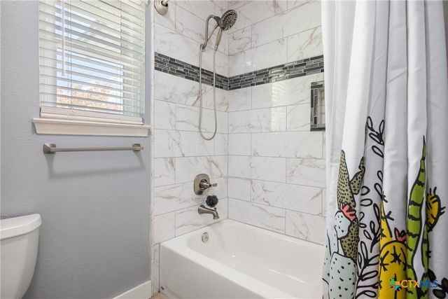 1215 Amanda, Canyon Lake, TX 78133