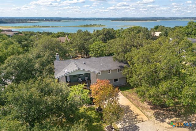 1215 Amanda, Canyon Lake, TX 78133