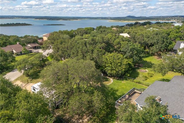 1215 Amanda, Canyon Lake, TX 78133