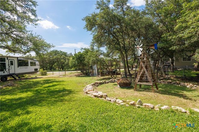 1215 Amanda, Canyon Lake, TX 78133