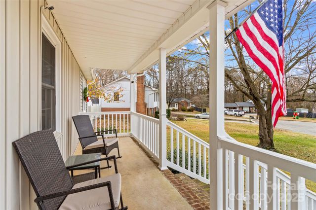 425 Cove Lane, China Grove, NC 28023