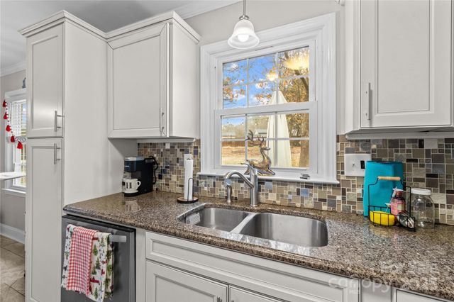 425 Cove Lane, China Grove, NC 28023