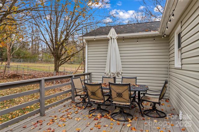 425 Cove Lane, China Grove, NC 28023