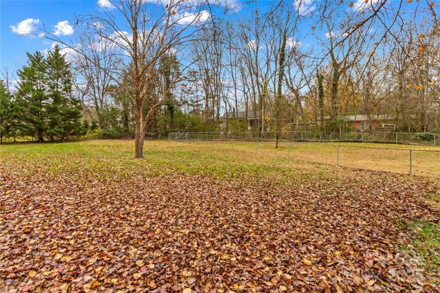 425 Cove Lane, China Grove, NC 28023