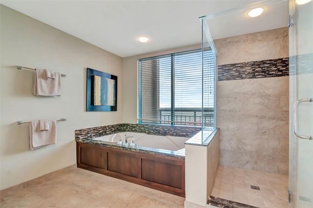 1560 GULF BOULEVARD 4, Clearwater Beach, FL 33767