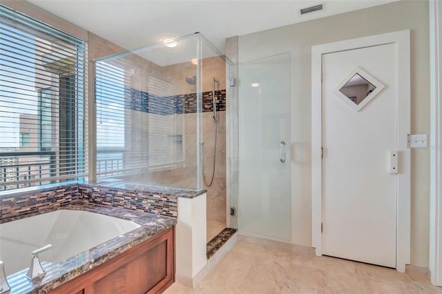 1560 GULF BOULEVARD 4, Clearwater Beach, FL 33767