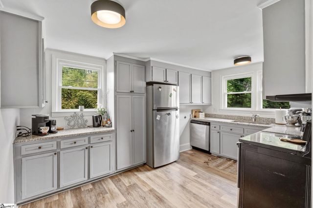24 Hale Street, Greenville, SC 29605