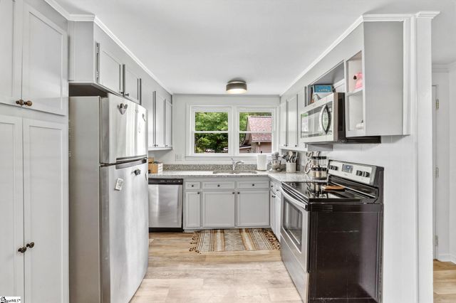24 Hale Street, Greenville, SC 29605