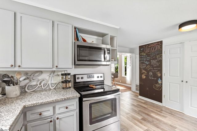 24 Hale Street, Greenville, SC 29605