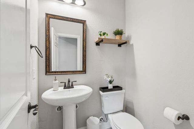 8720 Landergin Mesa Drive, Fort Worth, TX 76131