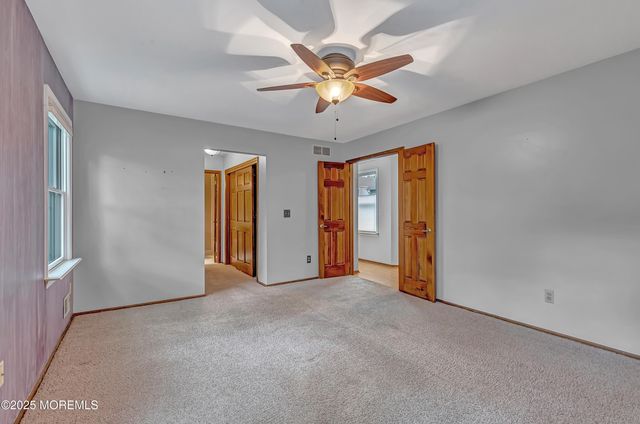 63 Turnberry Circle, Toms River, NJ 08753