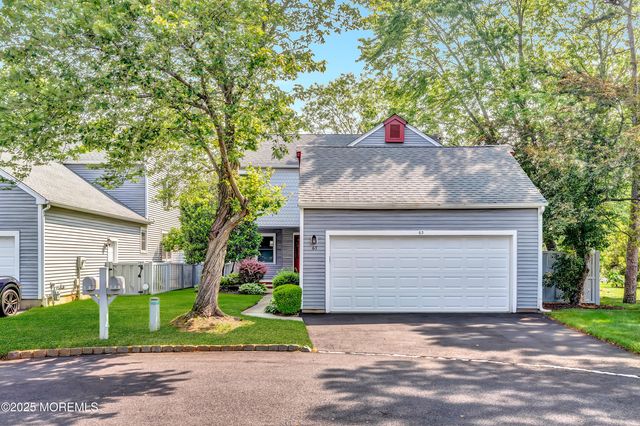 63 Turnberry Circle, Toms River, NJ 08753