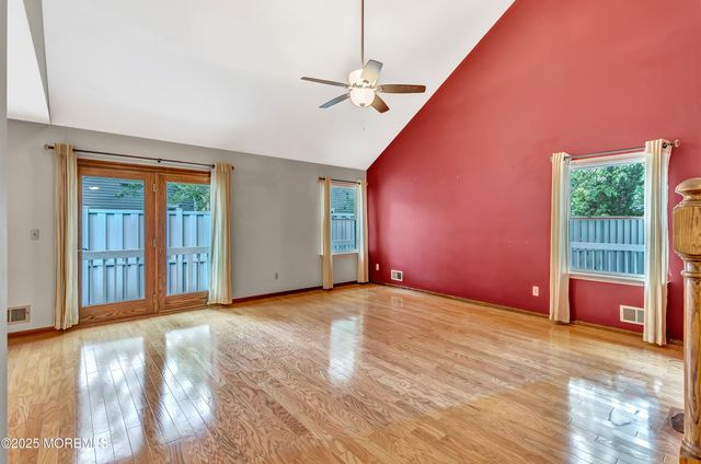 63 Turnberry Circle, Toms River, NJ 08753