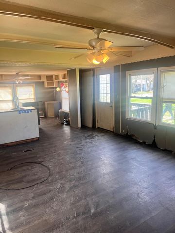 24 E North Street, Marengo, OH 43334