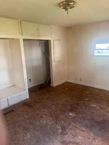 24 E North Street, Marengo, OH 43334