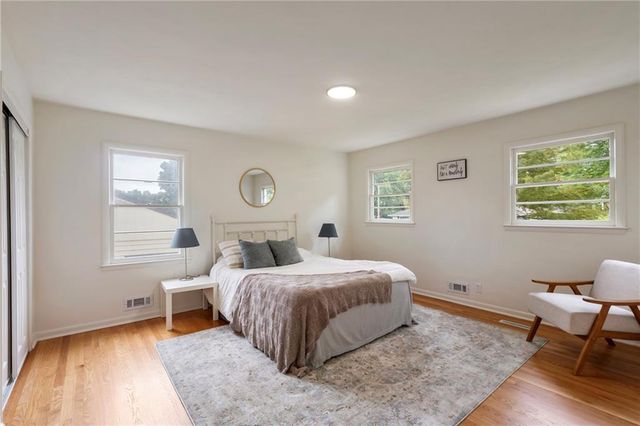 508 W 96th Terrace, Kansas City, MO 64114