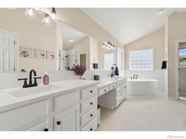 3221 Ledgestone Court, Fort Collins, CO 80528