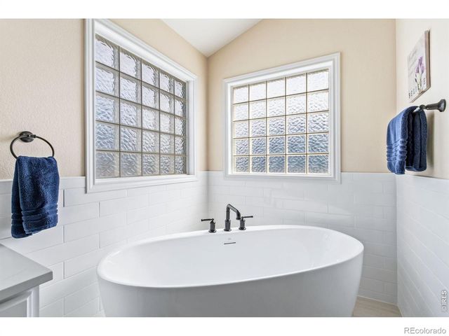 3221 Ledgestone Court, Fort Collins, CO 80528