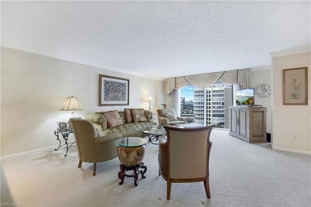 4401 Gulf Shore BLVD N # 1206, Naples, FL 34103