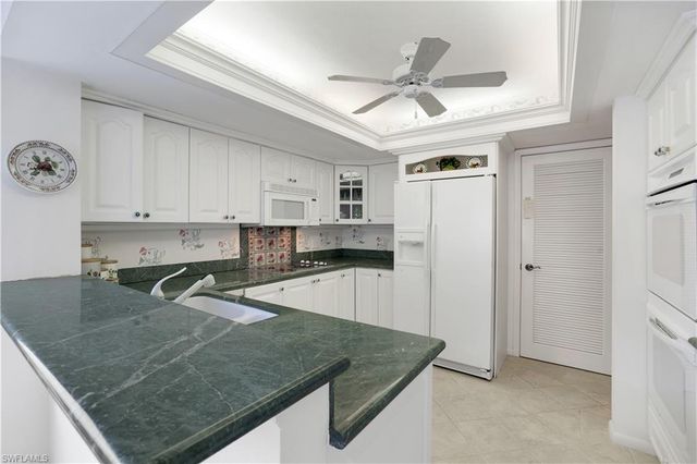 4401 Gulf Shore BLVD N # 1206, Naples, FL 34103