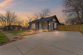 115 Vineyard Avenue, Hillsboro, TX 76645