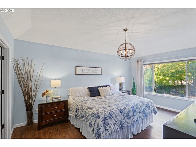 445 Sw 167TH Ave, Beaverton, OR 97006