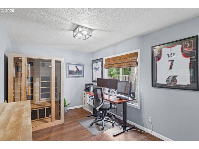 445 Sw 167TH Ave, Beaverton, OR 97006
